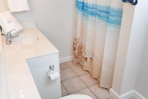 Guest bath