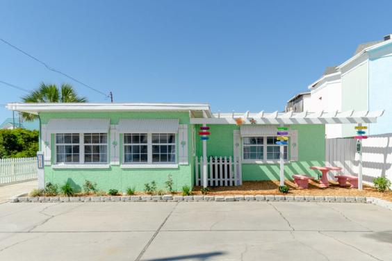 Emerald Beach Cottage