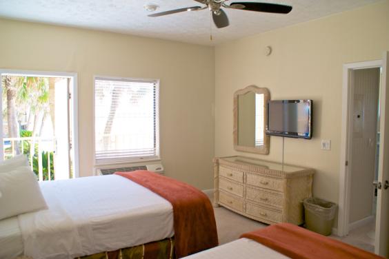 Chateau Motel