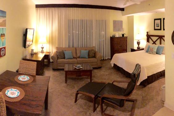 Pano view of Sunset 609!