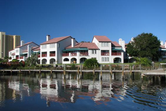Grand Lagoon Condo with boat dock. Walk to beach.