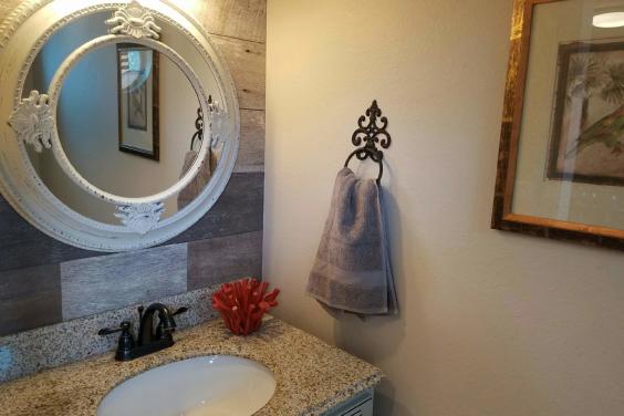 1/2 bath