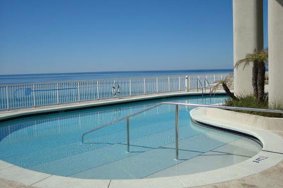 Palazzo Pool