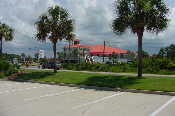 Bill's Crab Shack right across the street...