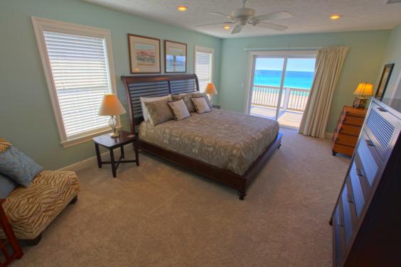East Master Suite - Beachfront with Balcony Access