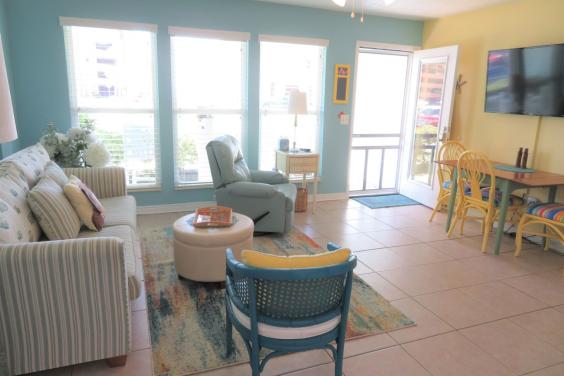 Living area 2