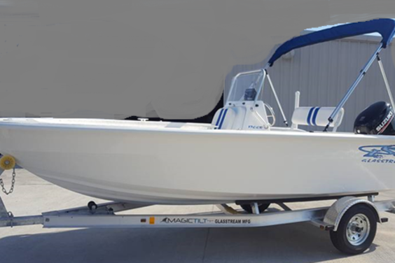 Exterior 2019 Glasstream CCR 17 Center Console