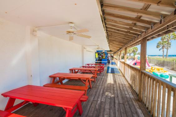 Beach level tiki bar & picnic area