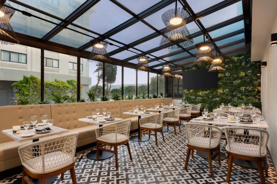 The Landing Restaurant & Bar - Garden Room