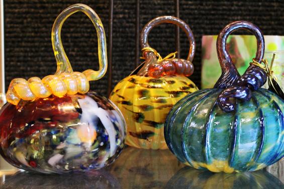 HMB Art Glass by Edna Takeda Geller