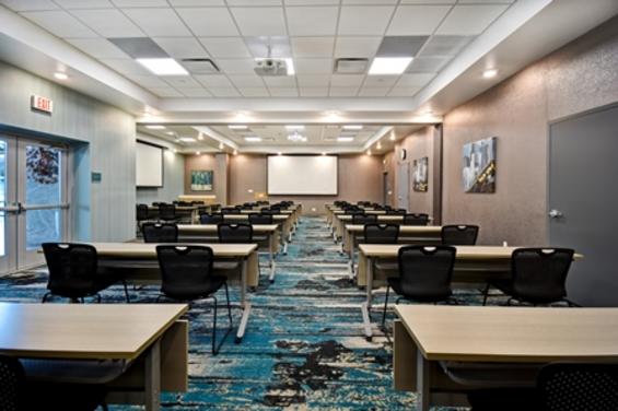 Oasis Room at Home2 Suites SFO North