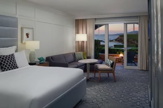 Terrace Fire Pit Guestroom