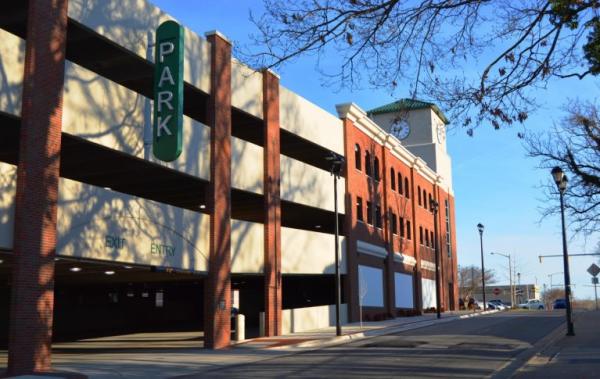 4th Street Parking Garage