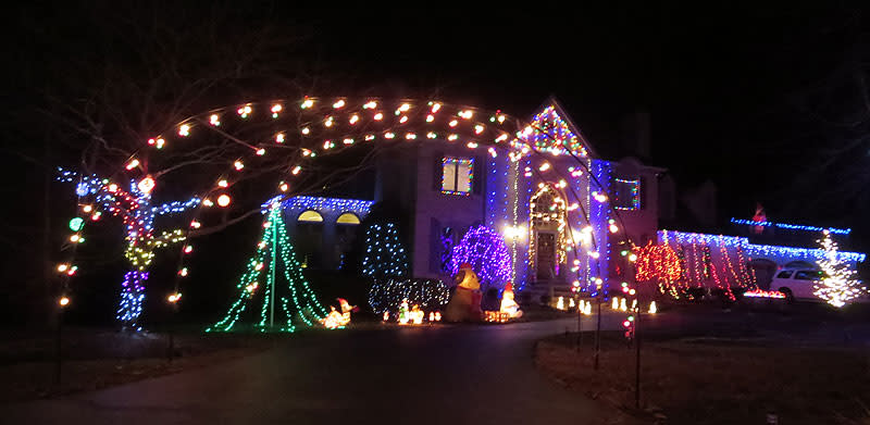 Northern Virginia Christmas Lights Tacky Displays Fairfax Va