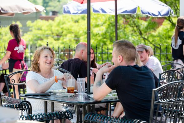 Market Street patio dining