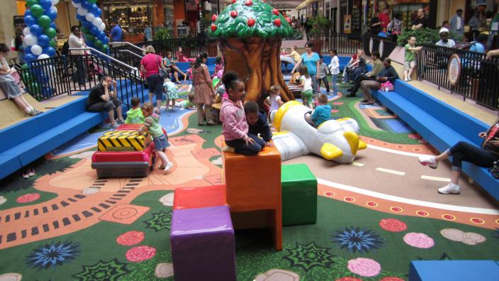 Marketplace mall pet hotsell store