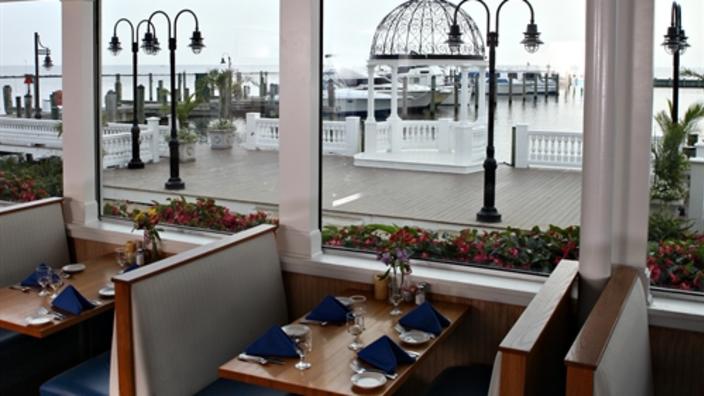 Rod 'N' Reel Restaurant | Chesapeake Beach, MD