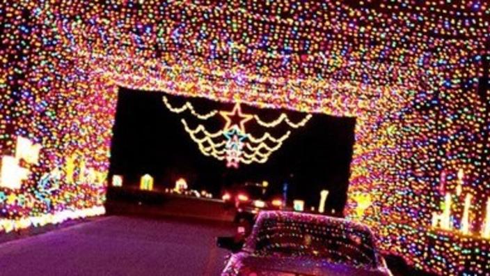 Christmas Lights Bowling Green Ky 2022 Twinkle At The Track