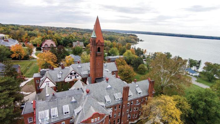 Wells College