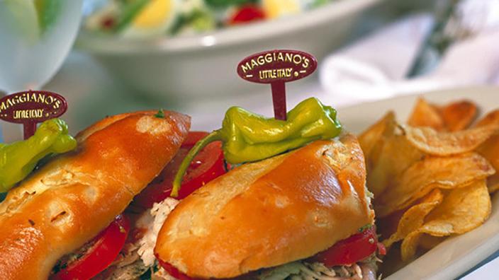 Maggiano S Little Italy Oak Brook
