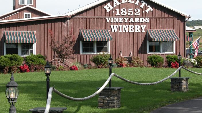 Hazlitt 1852 Vineyards