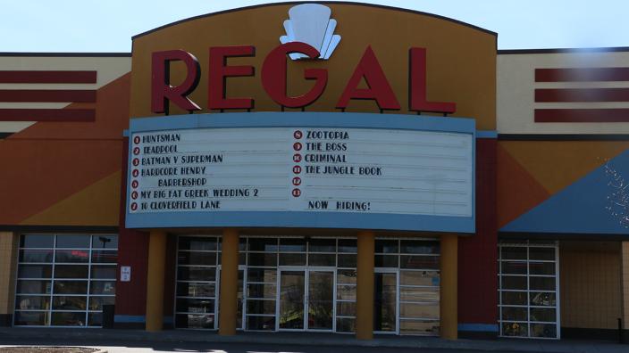 Regal Eastview Mall 13 Victor Ny