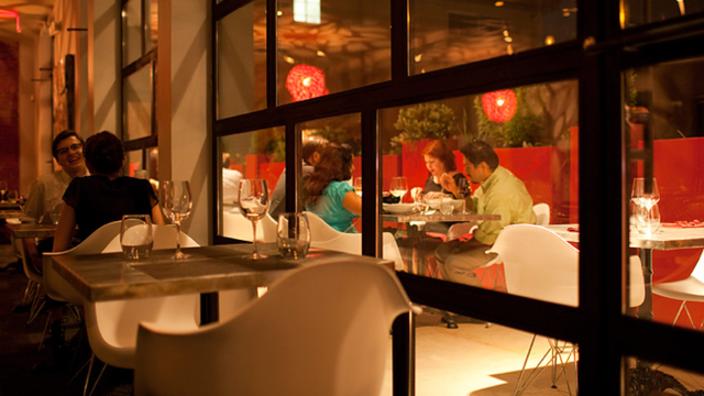L Olivier Restaurant Bar Restaurants In Houston Tx 77006