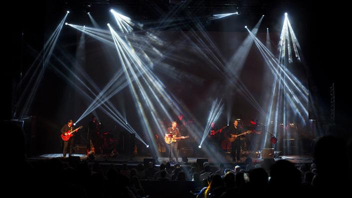 Black Jacket Symphony Presents The Beatles White Album