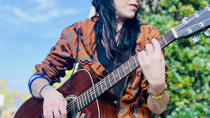 Live Music @ Food Hall: Annabelle Eason