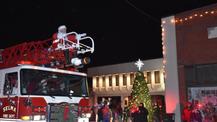 Benson Christmas Parade 2022 Selma Christmas Parade And Tree Lighting