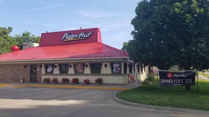 pics Pizza Hut Wichita Ks 67207 