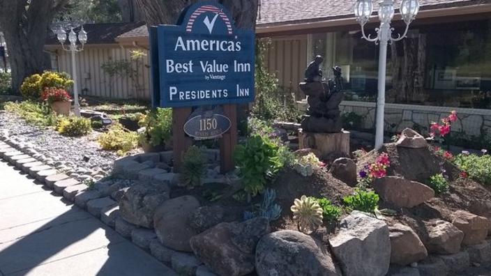 Americas Best Value Presidents Inn On Munras