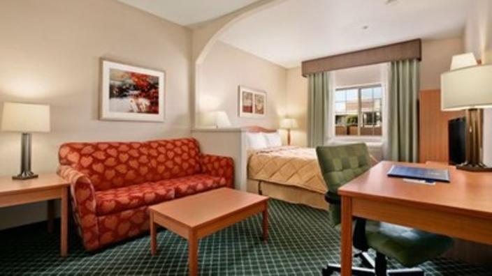 Comfort Inn Suites
