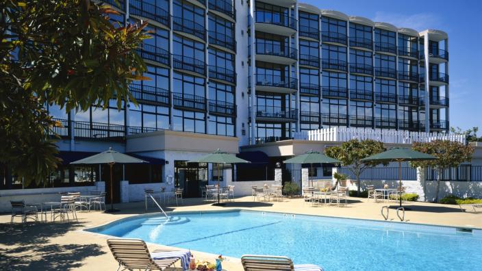 Oakland Airport Executive Hotel Oakland Ca