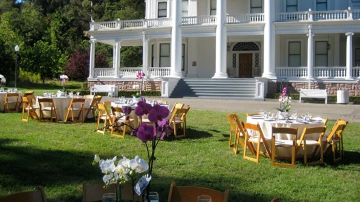 Dunsmuir House Christmas 2022 Dunsmuir-Hellman Historic Estate | Oakland, Ca