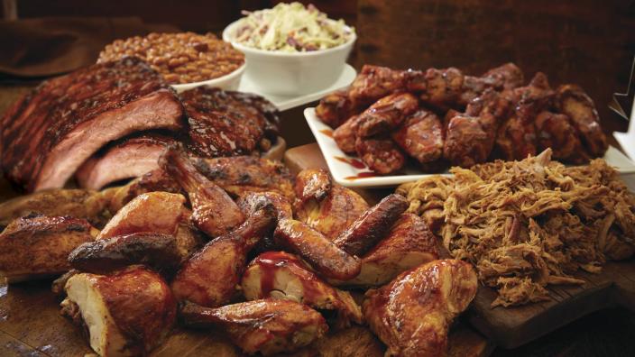 Smokey Bones Bar Fire Grill