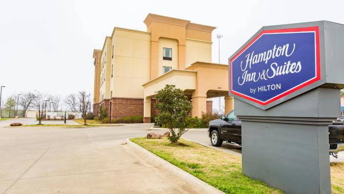 Hampton Inn Amp Suites Shreveport Bossier City At Airline Drive