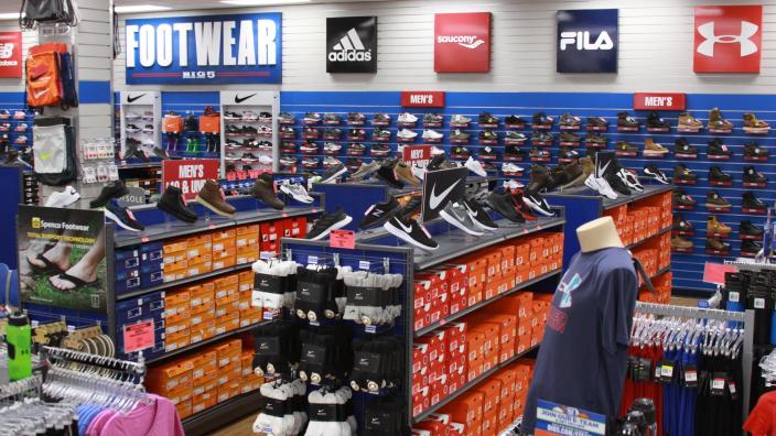 big 5 sporting goods golf shoes