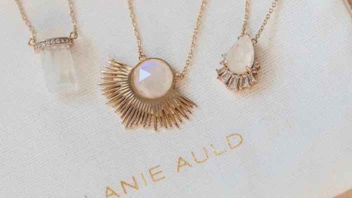 Melanie auld goddess necklace Clearance