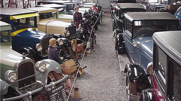 Roaring Twenties Antique Car Museum