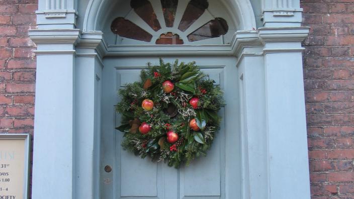 Holiday Exhibition at the Amstel House in Historic New Castle