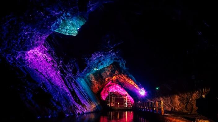 Behind the Scenes Tour at Dudley Canal & Caverns at Dudley Canal & Caverns