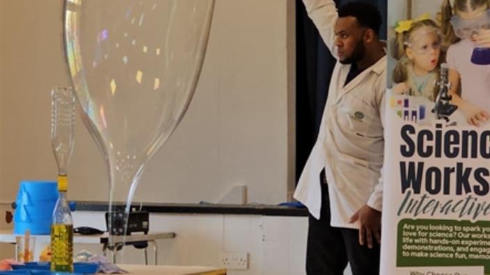 Wizard Bubble Shields with Youth Evolution at ThinkTank Birmingham Science Museum