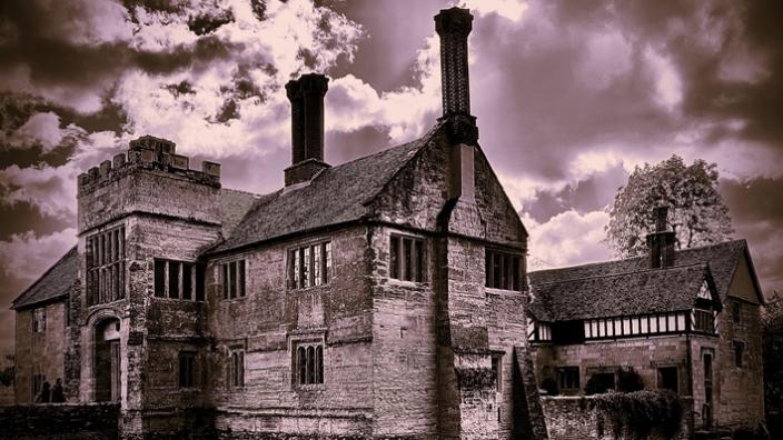 Baddesley After Dark