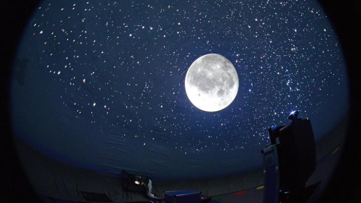 Planetarium Lates: Eyes on the sky, what to look for in Autumn/Winter at ThinkTank Birmingham Science Museum