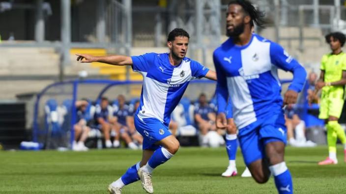 Bristol Rovers vs Swindon Town at Memorial Stadium at Memorial Stadium