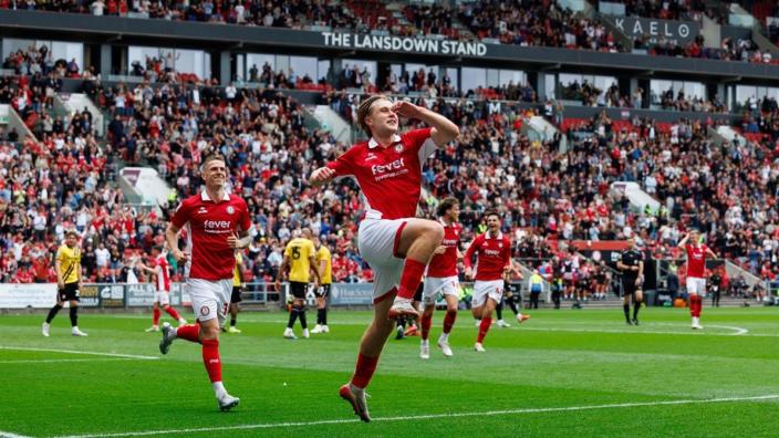 Bristol City vs Wolverhampton at Ashton Gate Stadium at Ashton Road