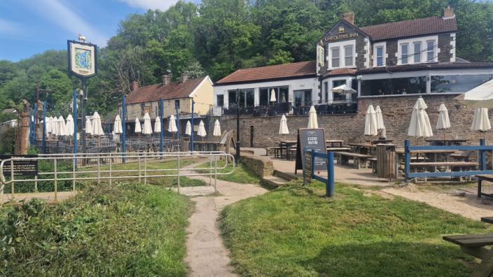 Pub Lunch Cruise to Hanham Mills with Bristol Packet Boat Trips at Bristol Packet Boat Trips