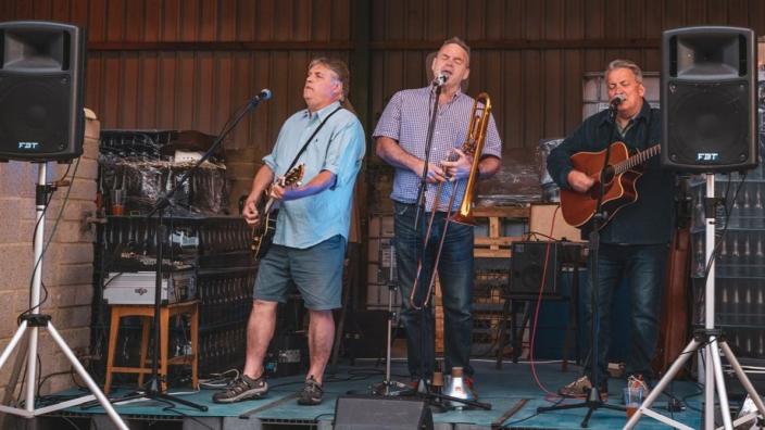 Sunday Gig at Wild West with The Harrisons and PM LeGrand at Wild West Wine and Cider at North Somerset & the Mendips