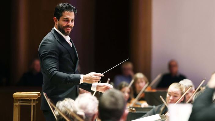 Beethoven 7 & 8: Energy – Rhythm at Liverpool Philharmonic Hall